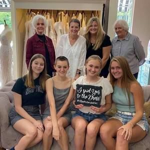 Meet your Posher, Melissa